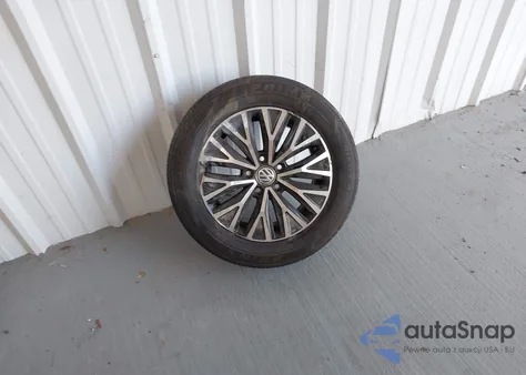 2019 Volkswagen Jetta 1.4T R-Line/1.4T S/1.4T Se from USA, damaged, VIN 3VWC57BU8KM109472